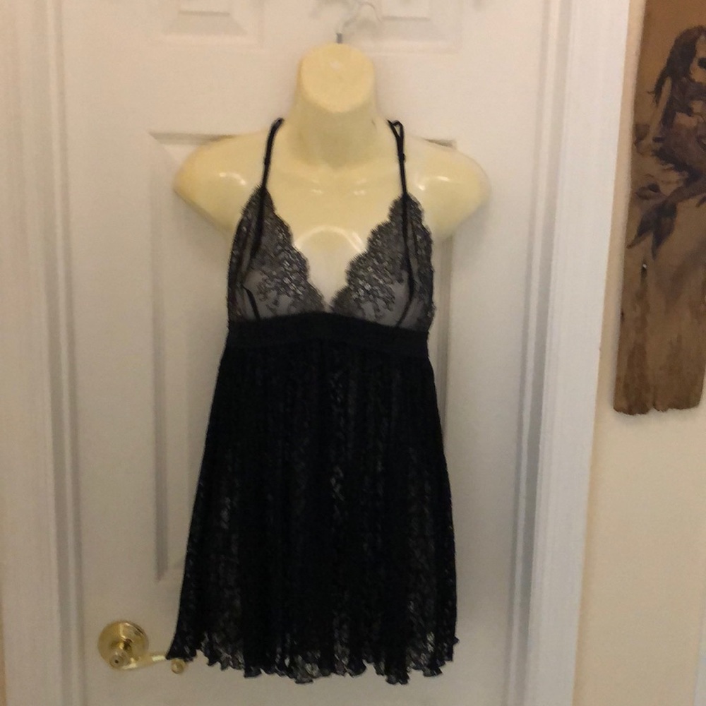 NWT Victoria’s Secret sexy négligée